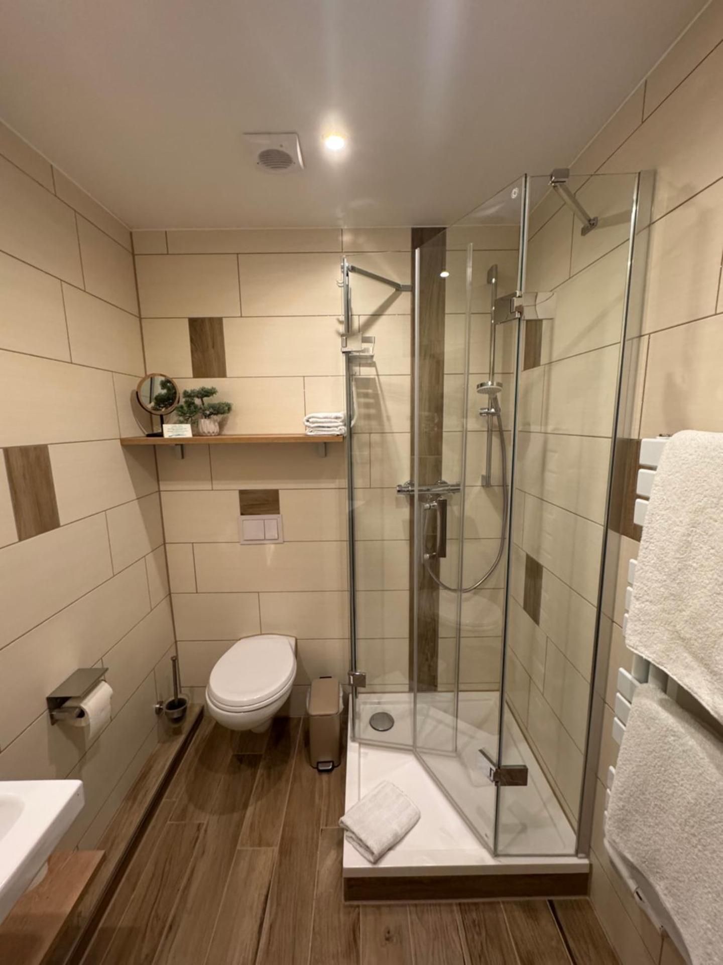 Double Room with Private Bathroom