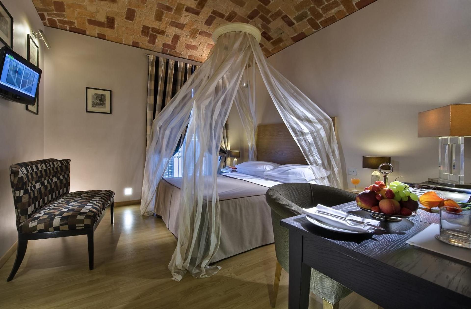 Superior Queen Room
