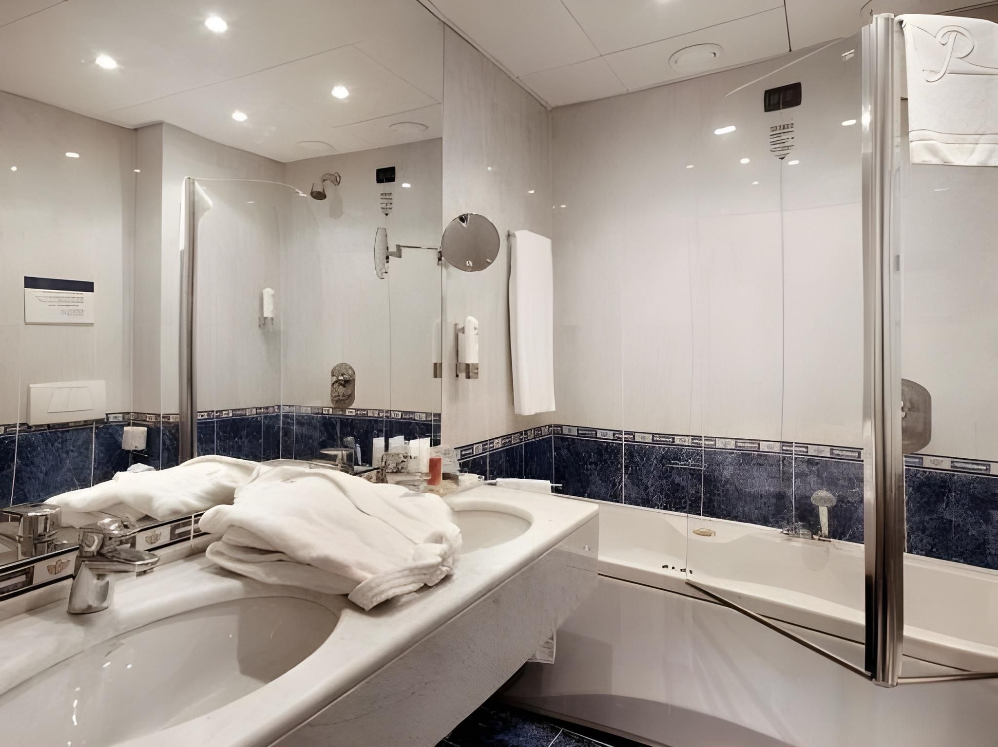Junior Suite (4 Adults)