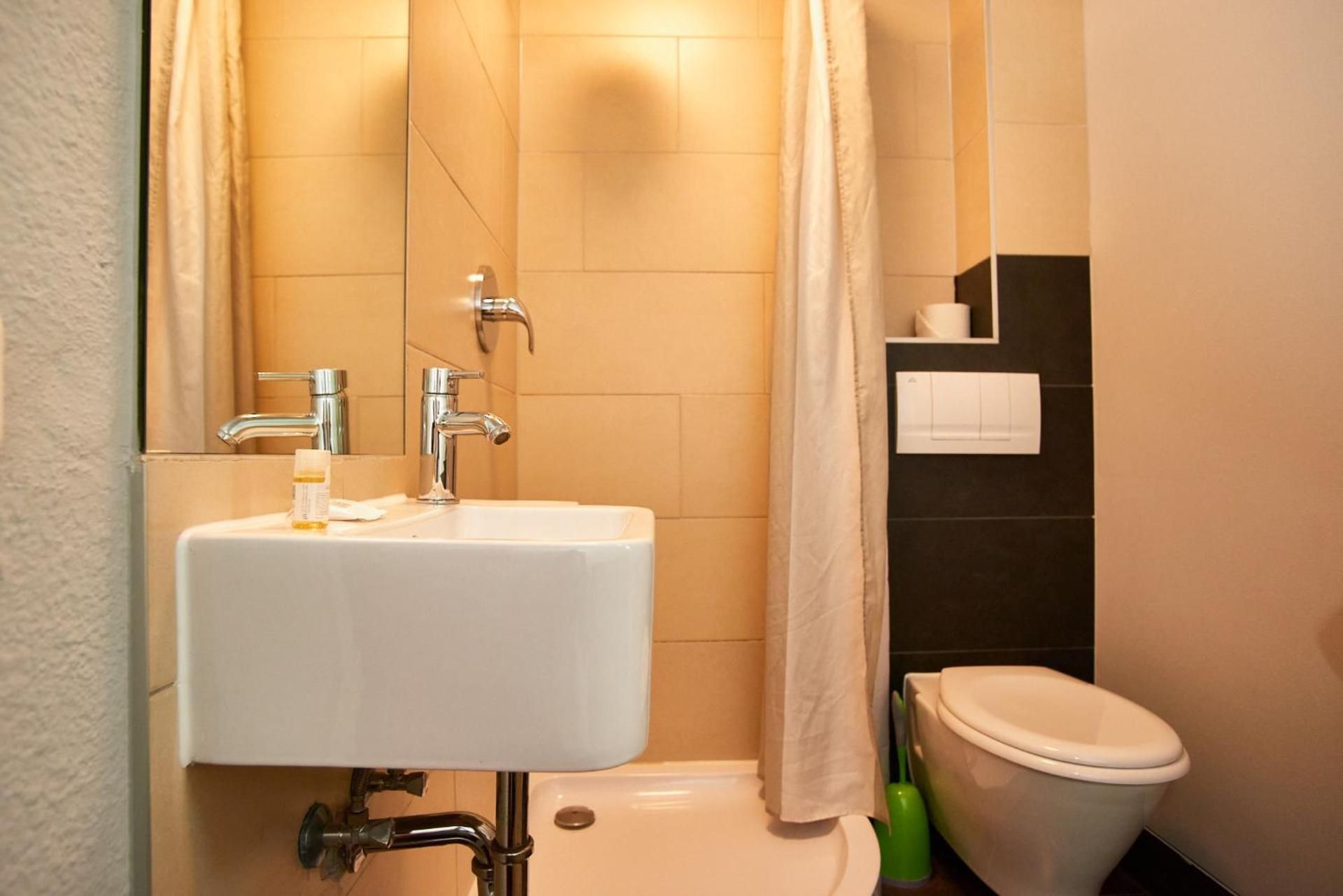 Double Room with Private Bathroom