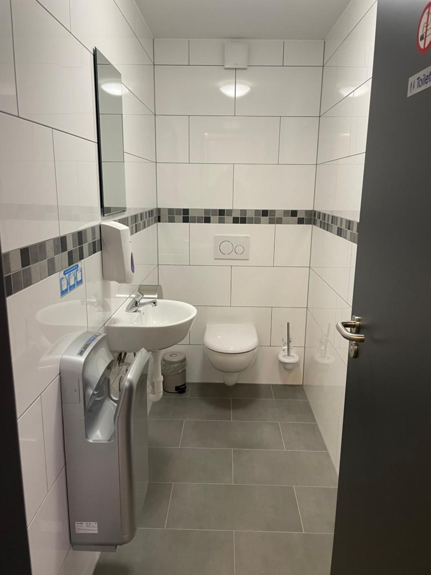 Standard Double Room with Shared Bathroom