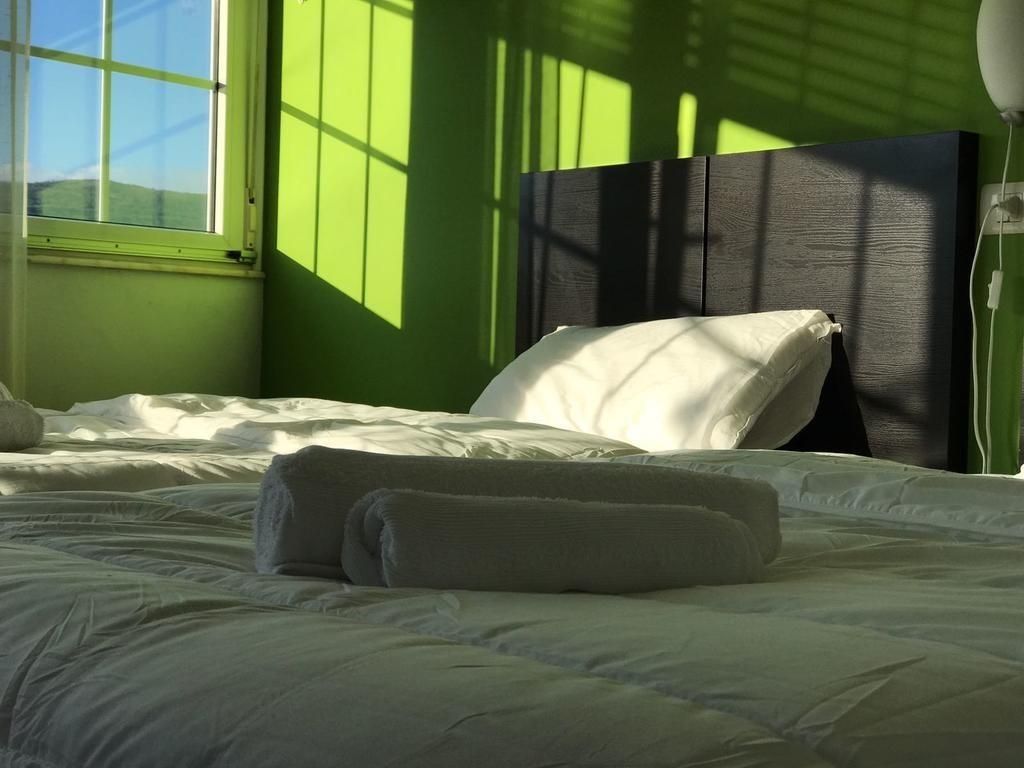 Doble con dos camas-Económico-Baño Privado-Vista al Mar