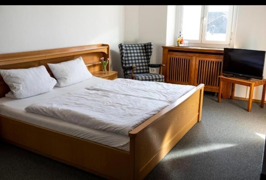 Double Room with Private Bathroom