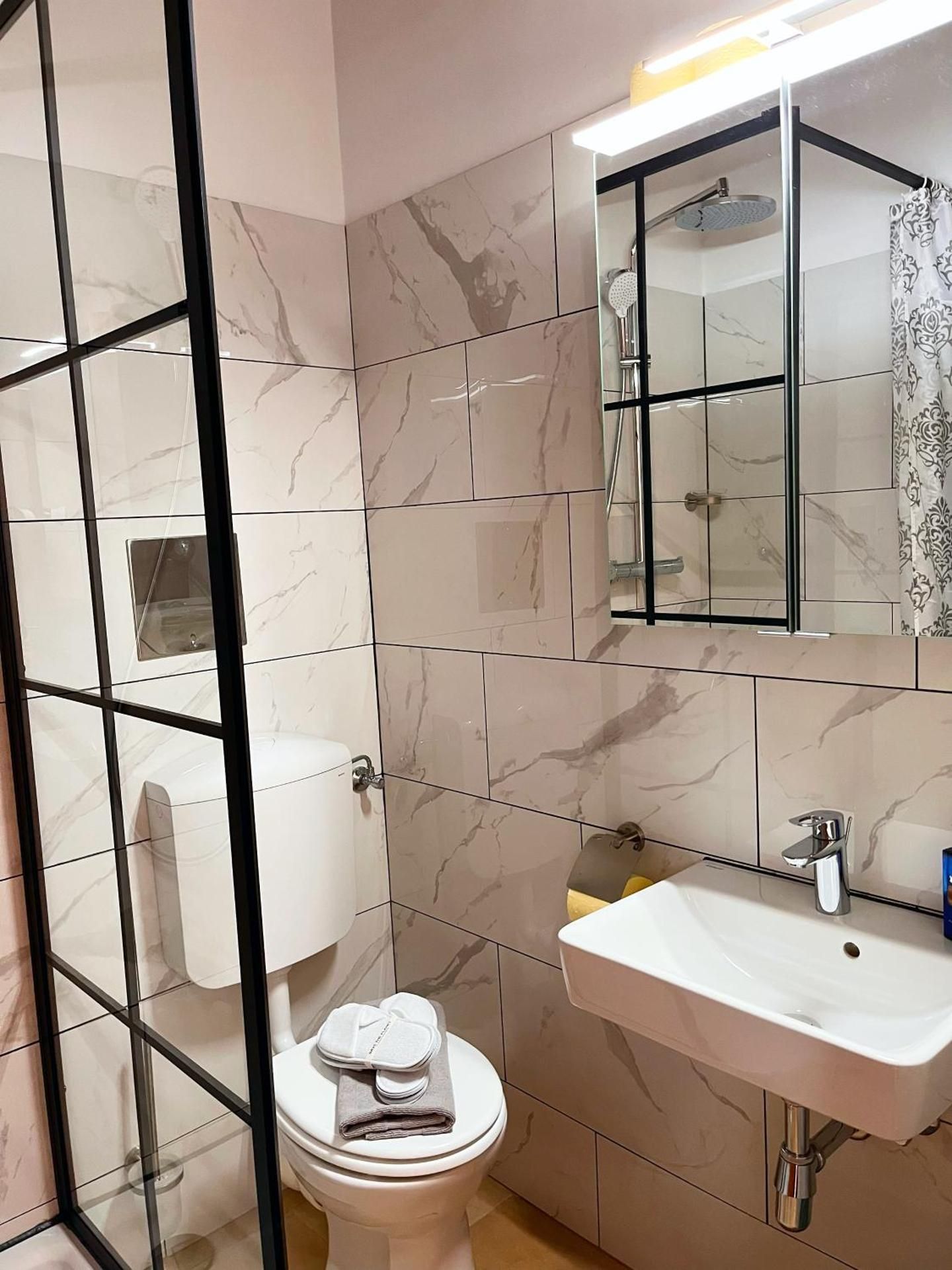 Single Room With Private Bathroom