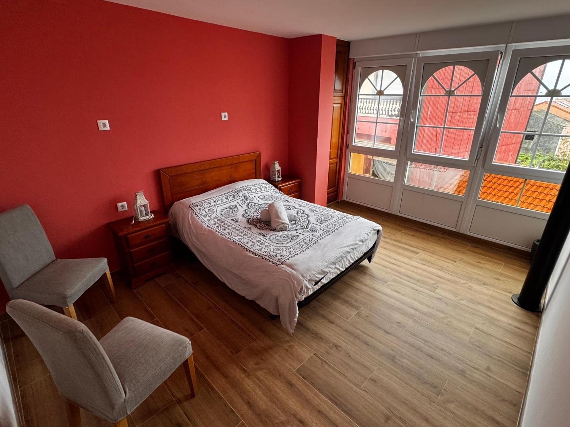 Double Room with Shared Bathroom