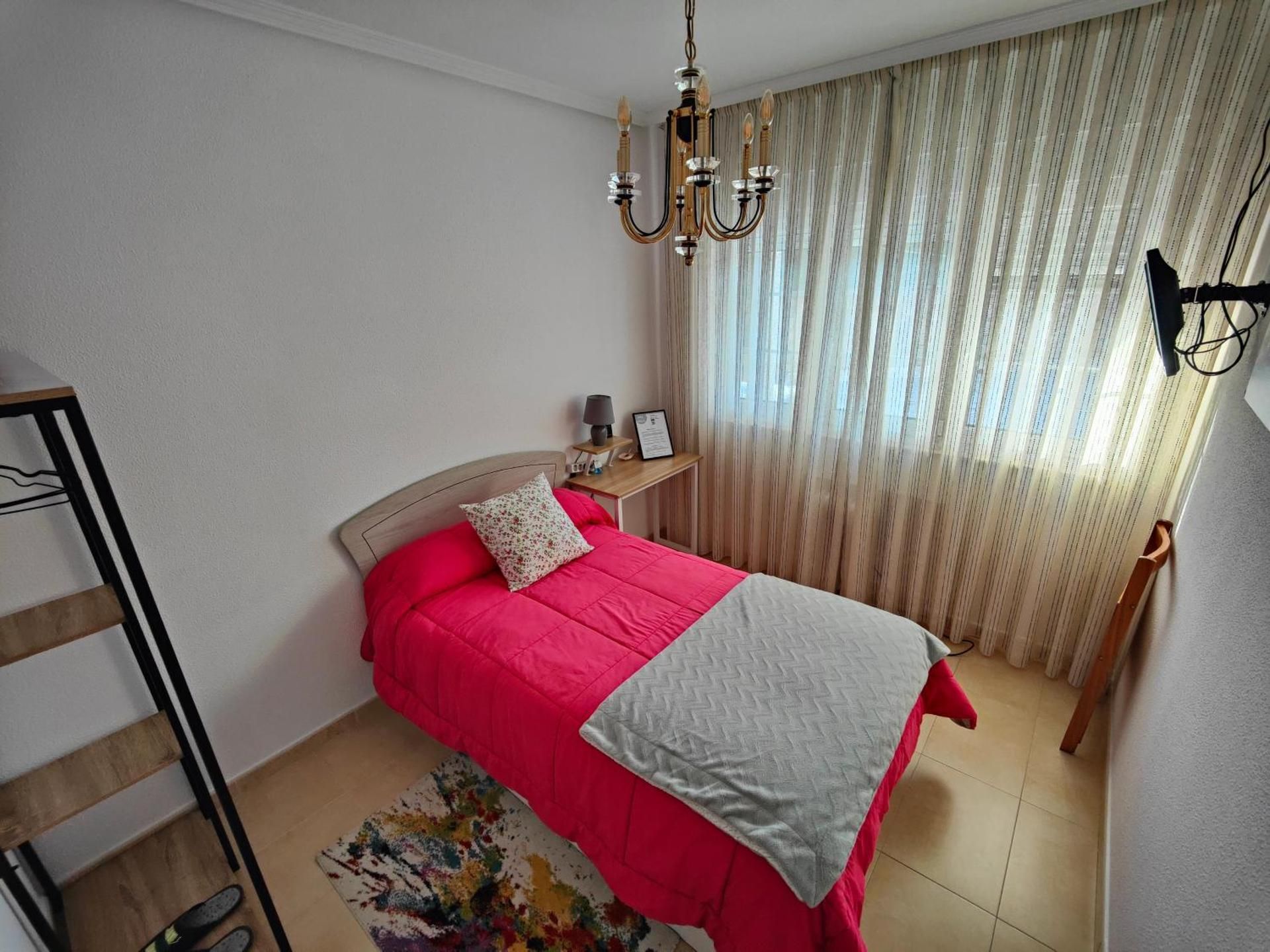 Single Room With Private Bathroom