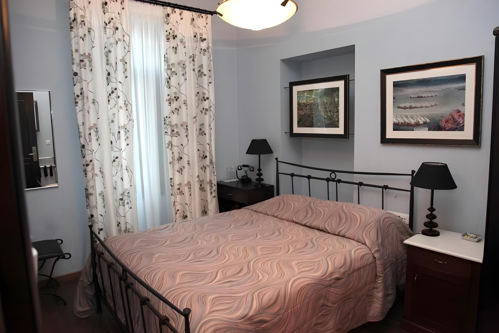 Spon Boutique Hotel Double Room with Balcony