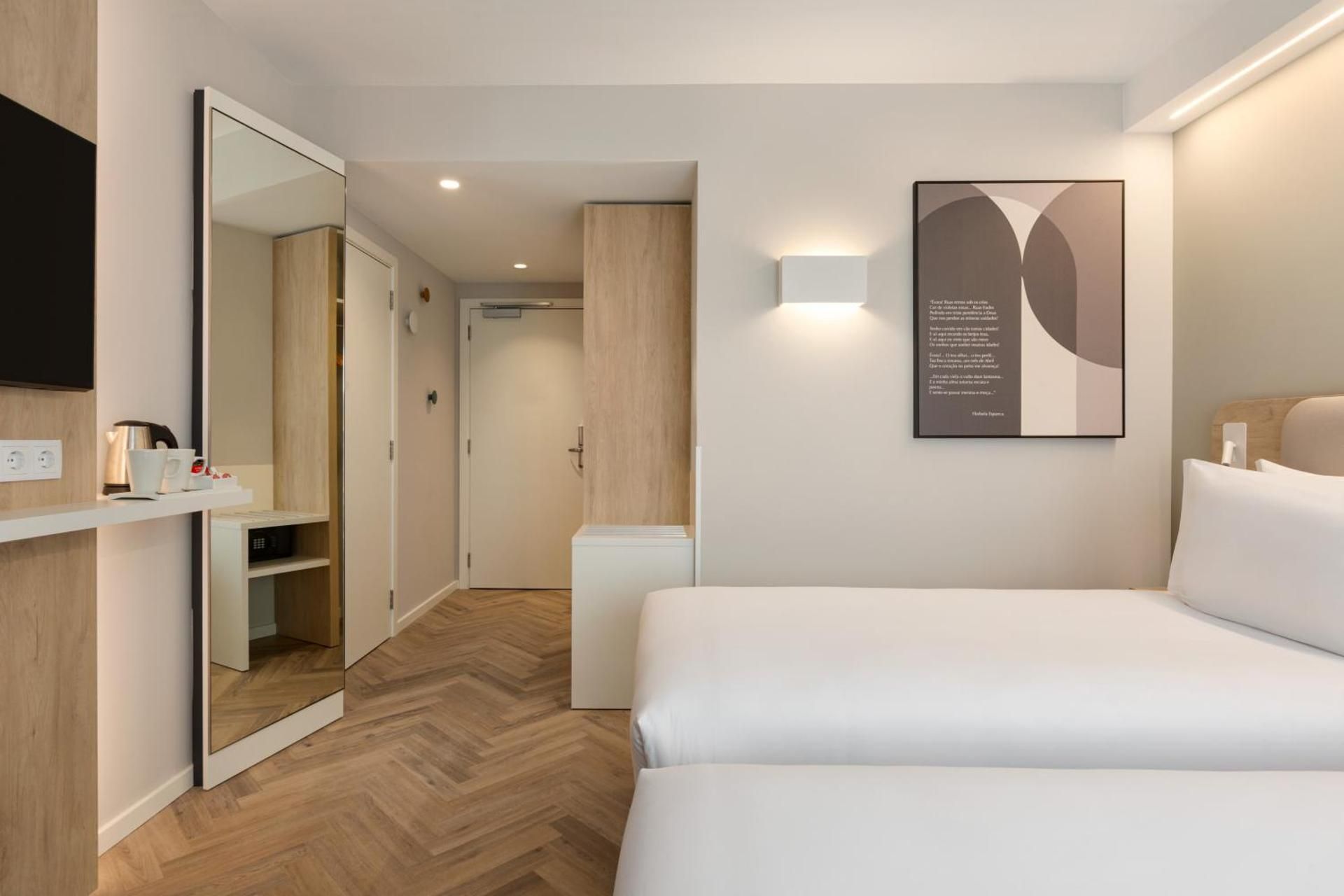 Holiday Inn Express Evora By IHG Standard Twin Room with Free Breakfast 3