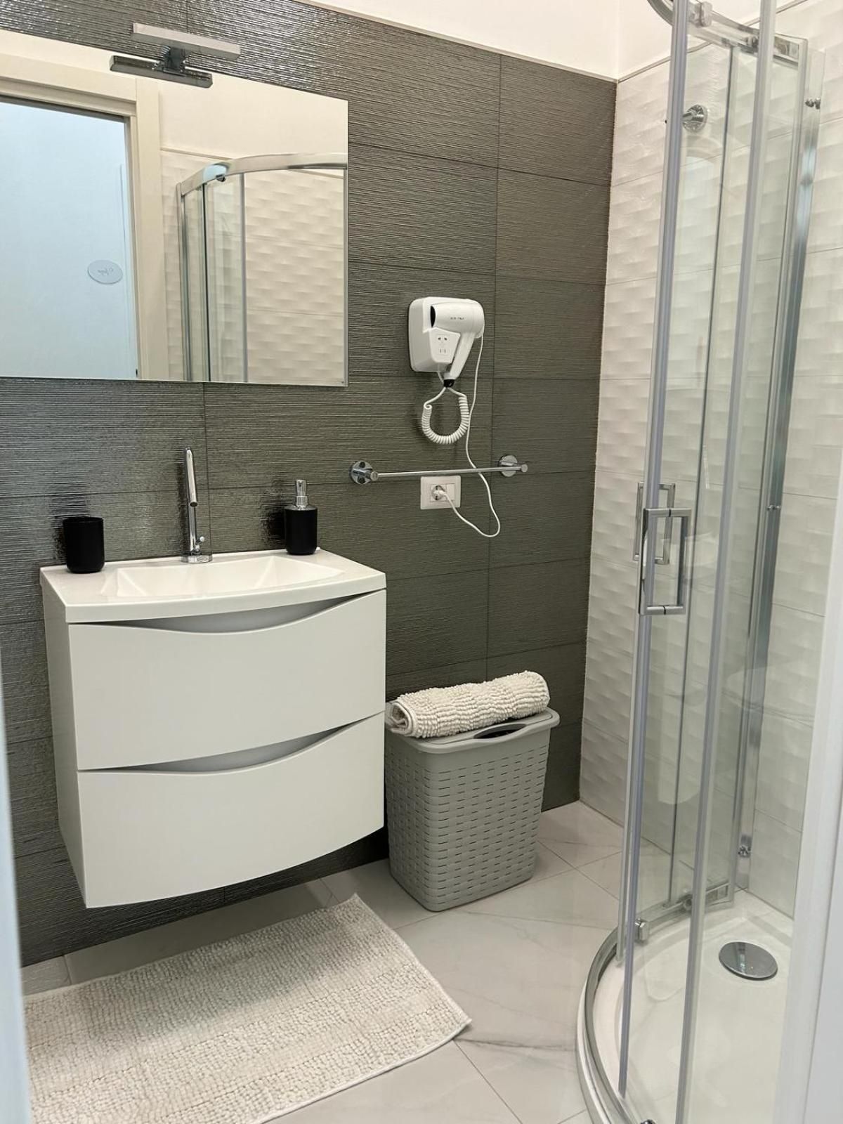 Double Room with Private External Bathroom