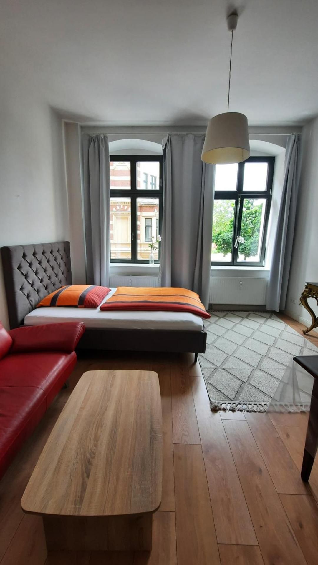 Studio Apartment