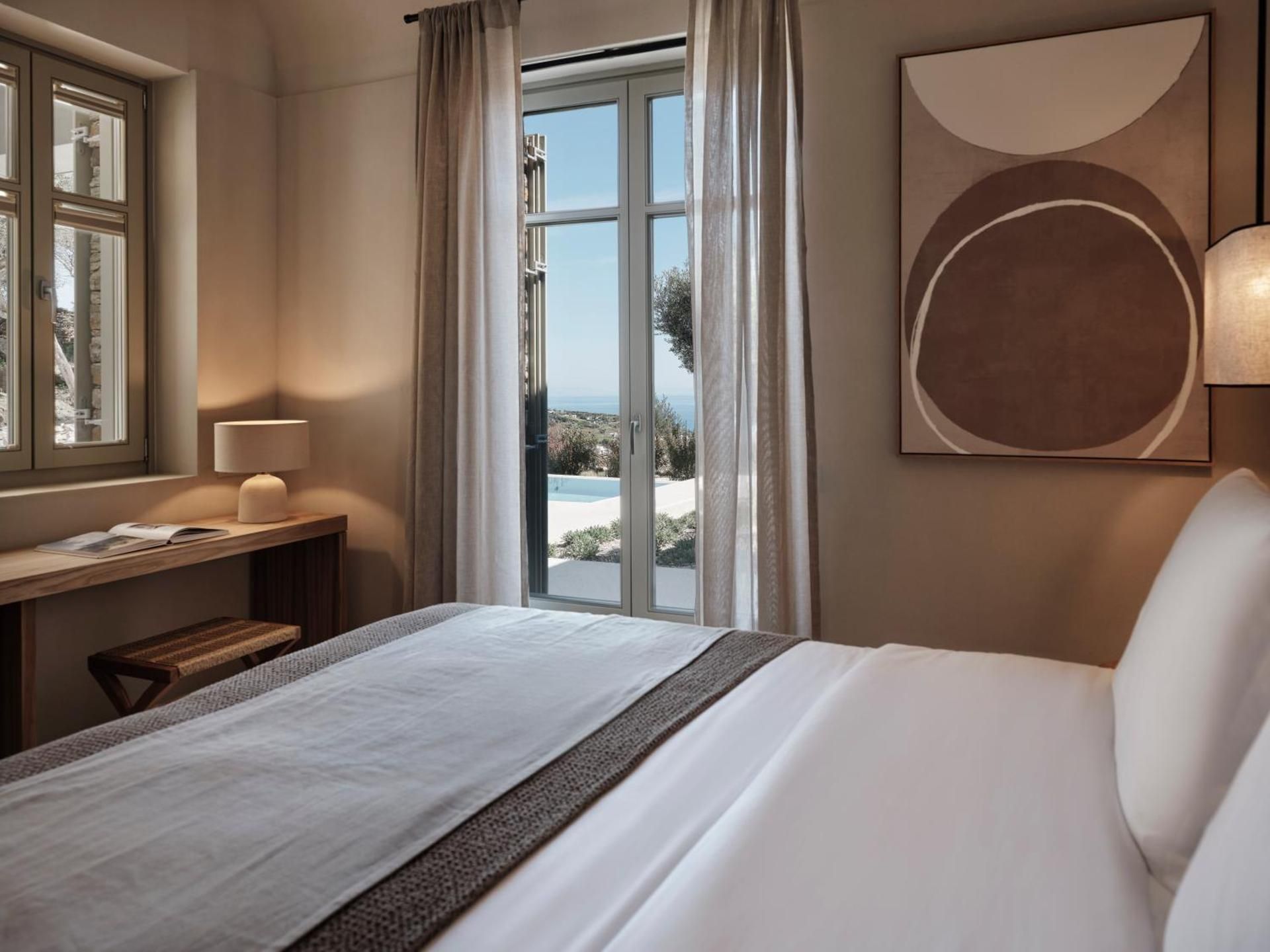 Suite with Private Pool Sea View