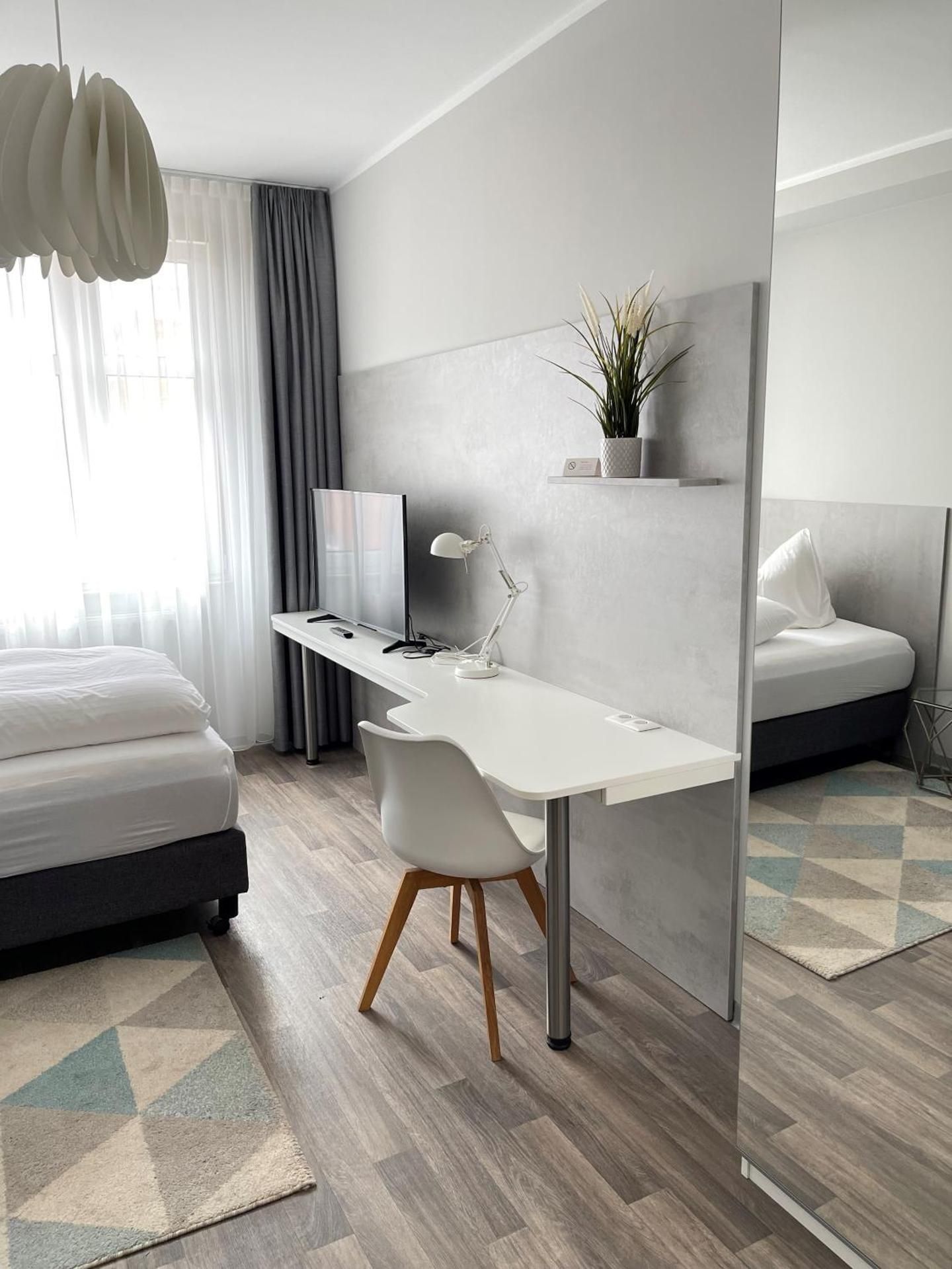 Deluxe Single Room