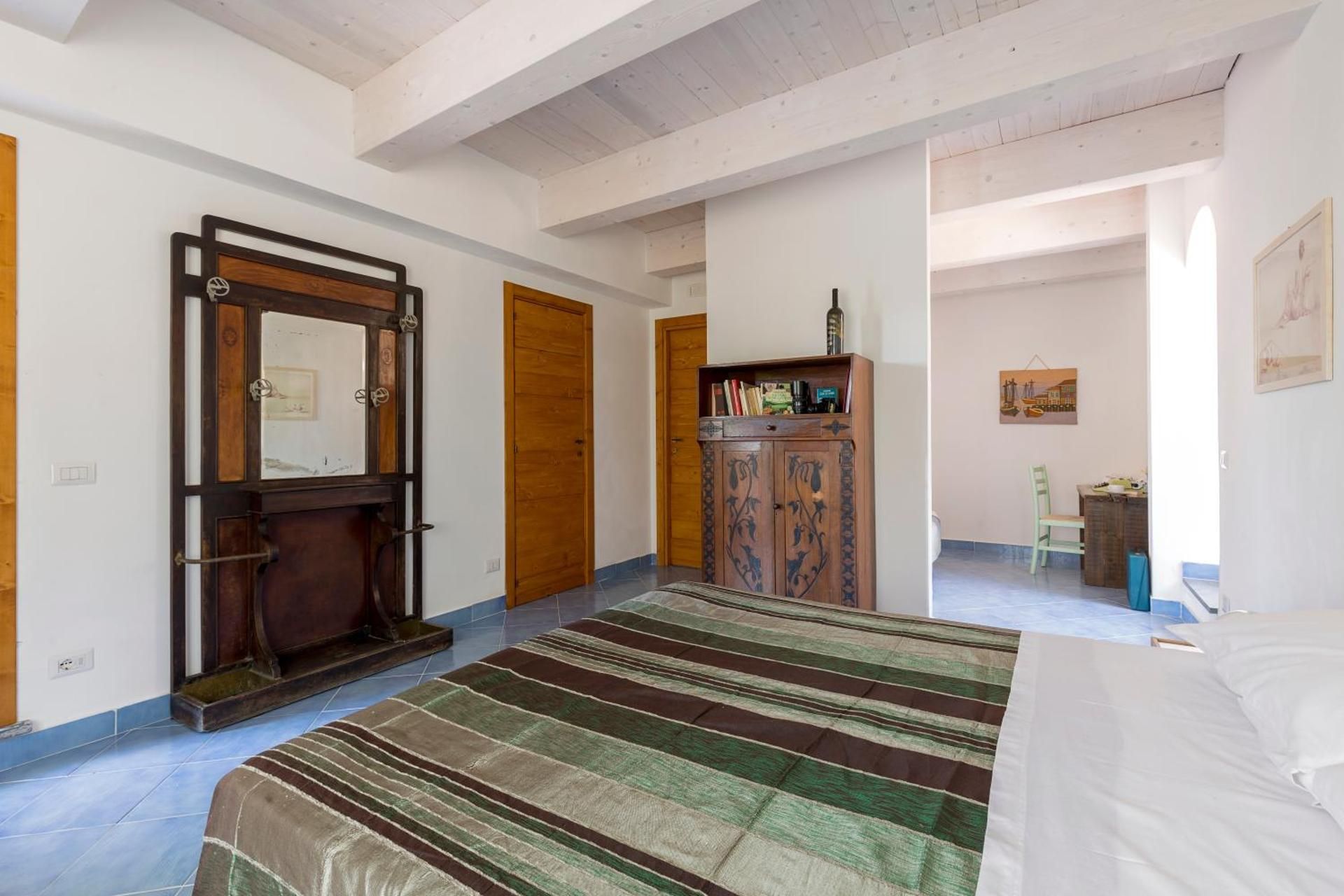 Masseria Sardo Quadruple Room with Private Bathroom 3