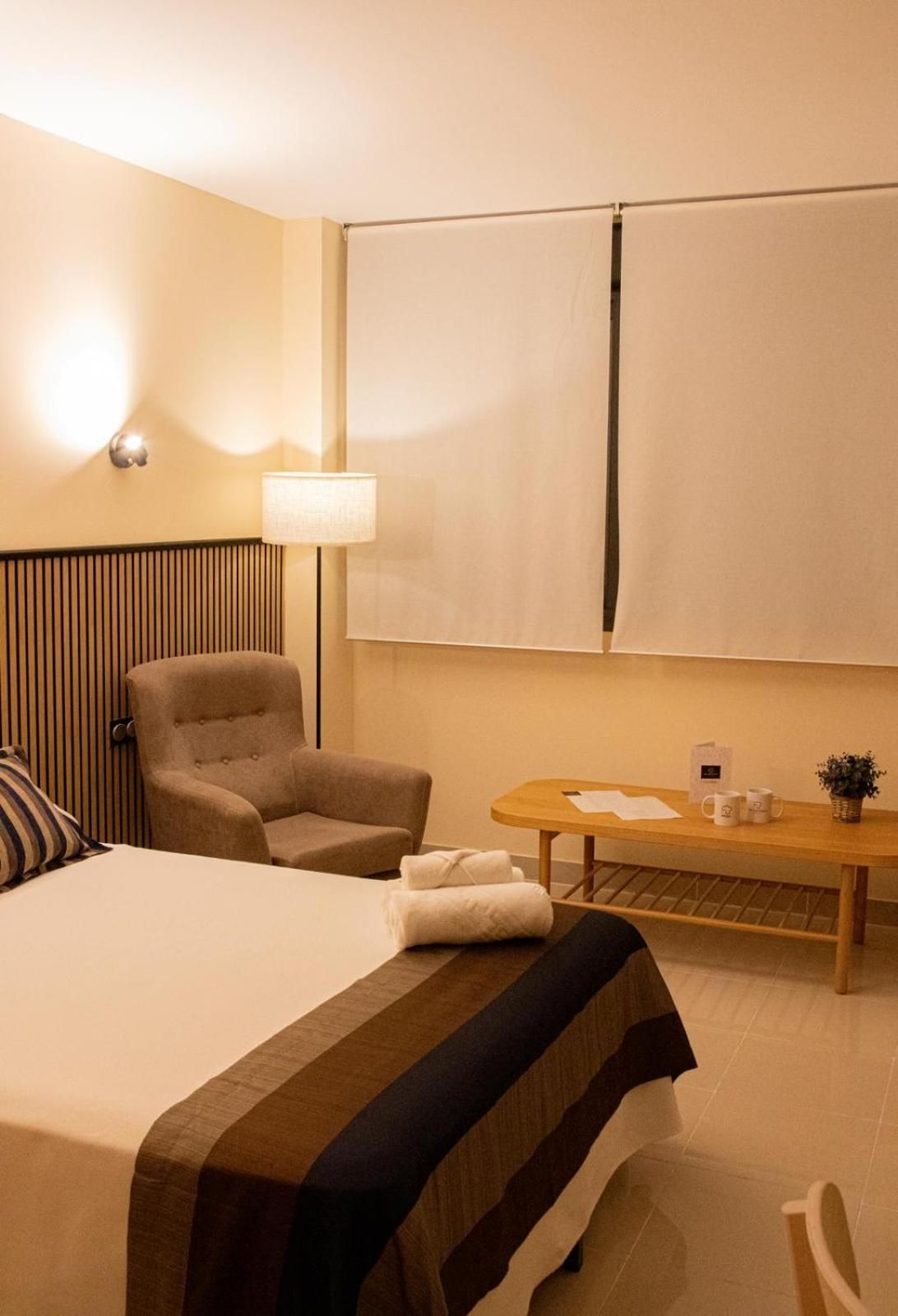 One-Bedroom Deluxe Apartment