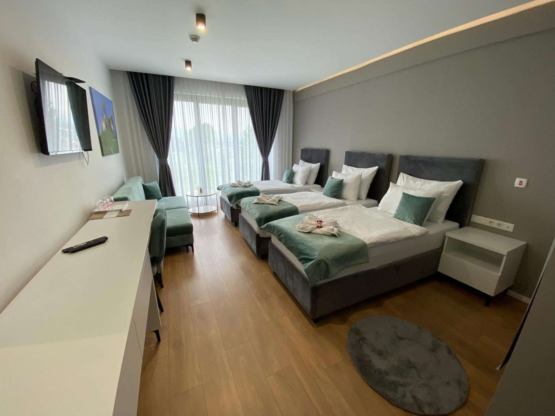 Classic Triple Room