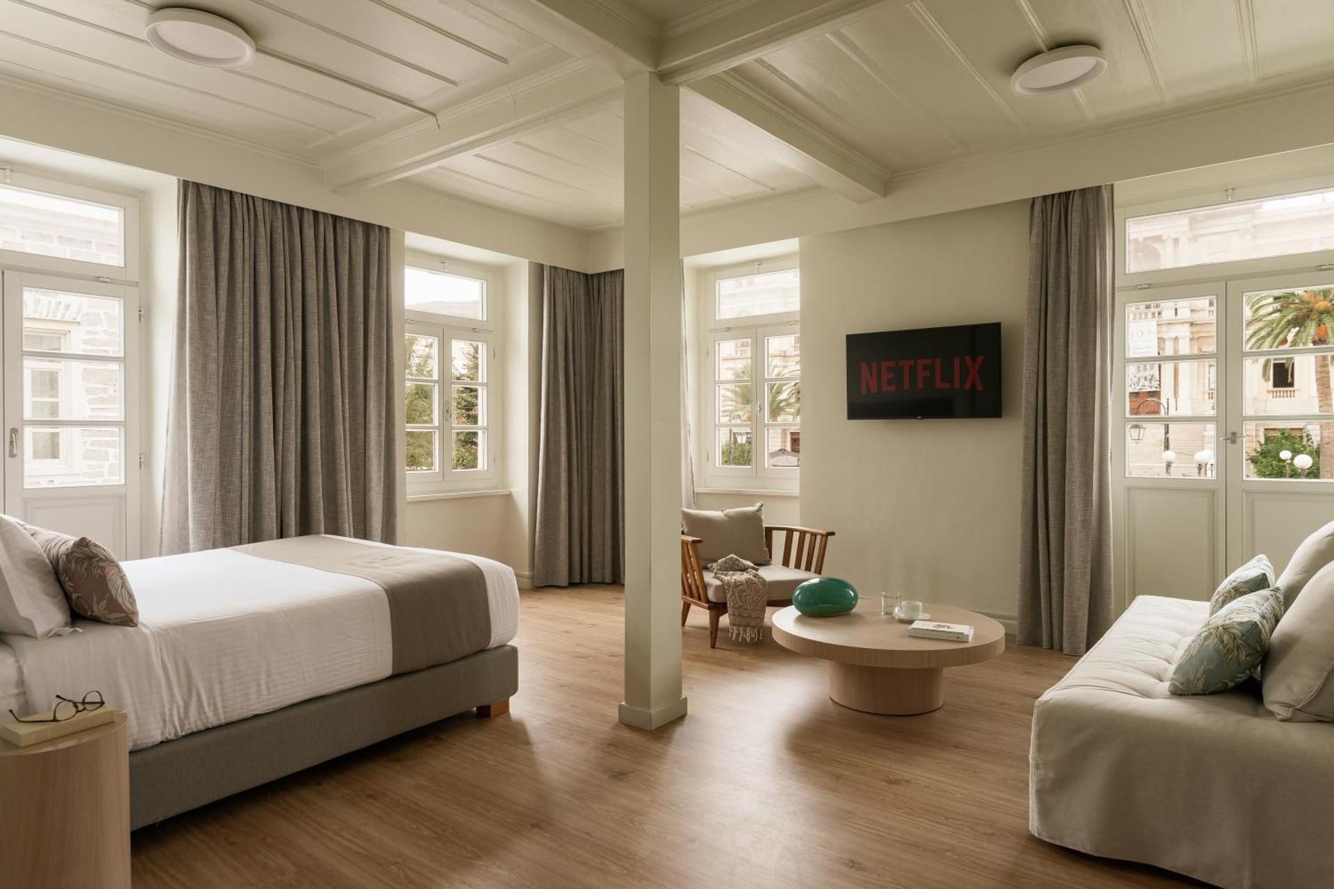 Honeymoon Suite with Balcony