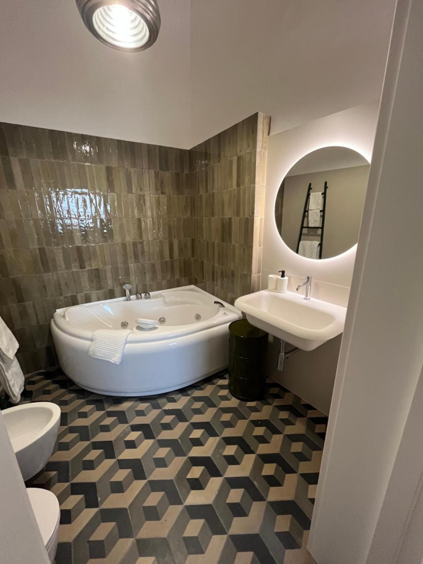 Double Room with Spa Bath