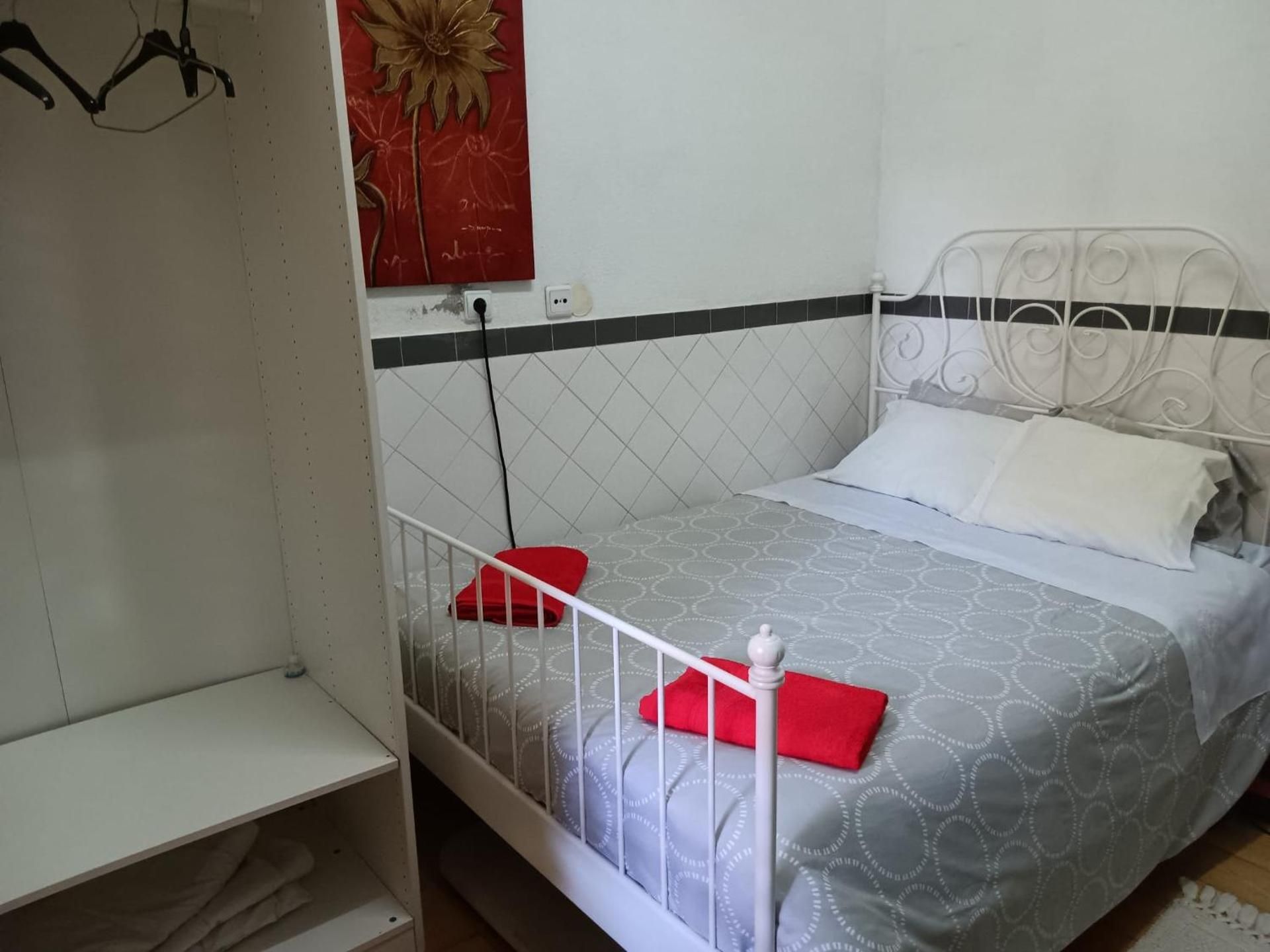 Room 7