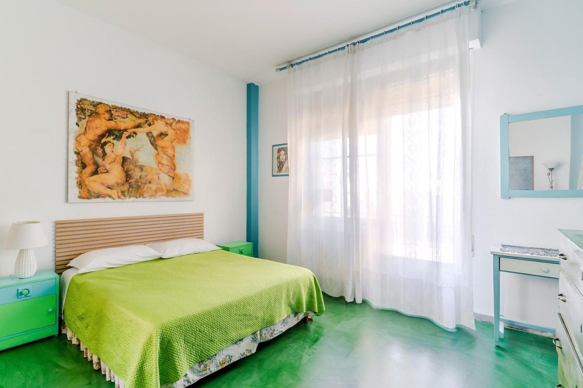 Two-Bedroom Deluxe Apartment