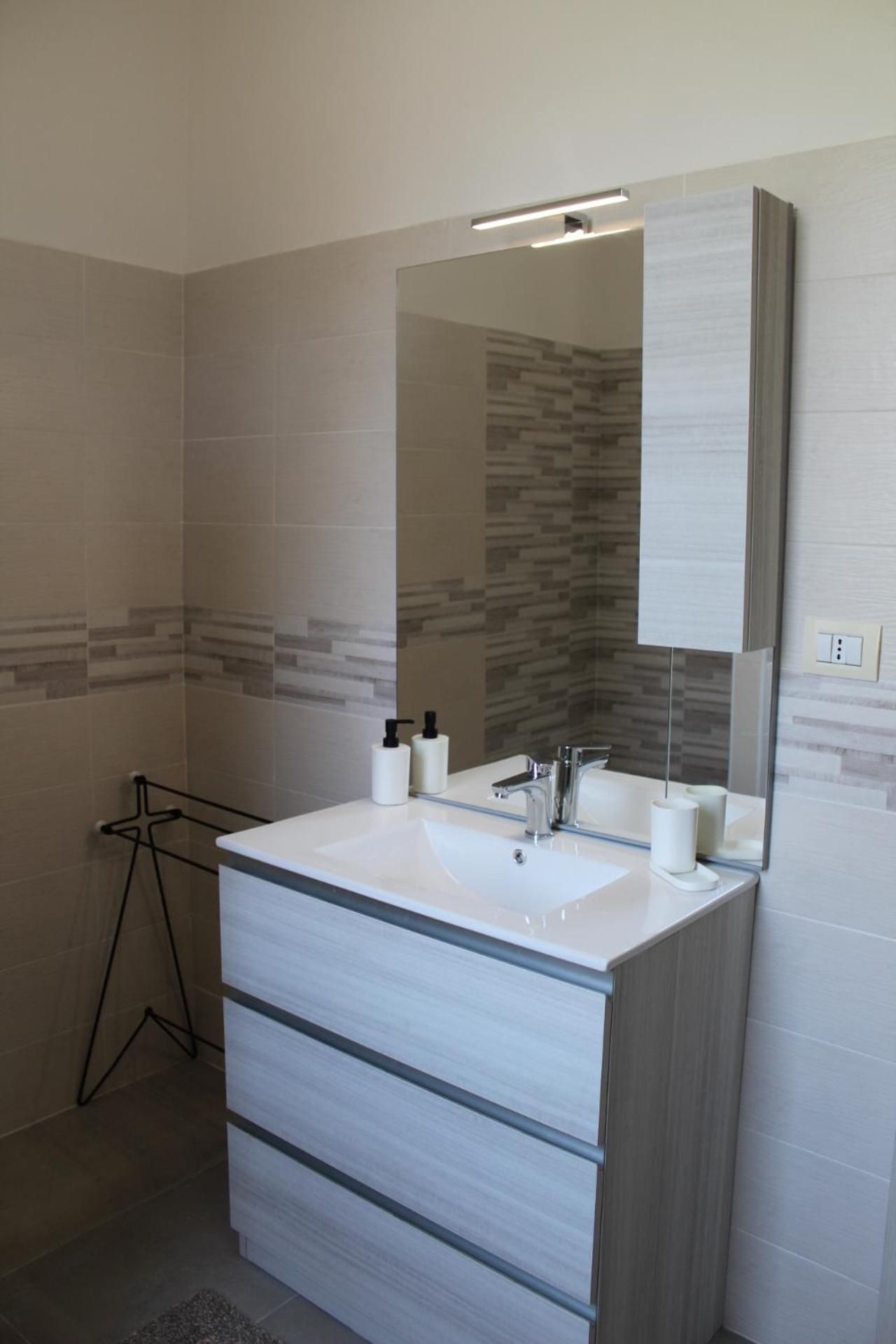 Double or Twin Room with Shared Bathroom