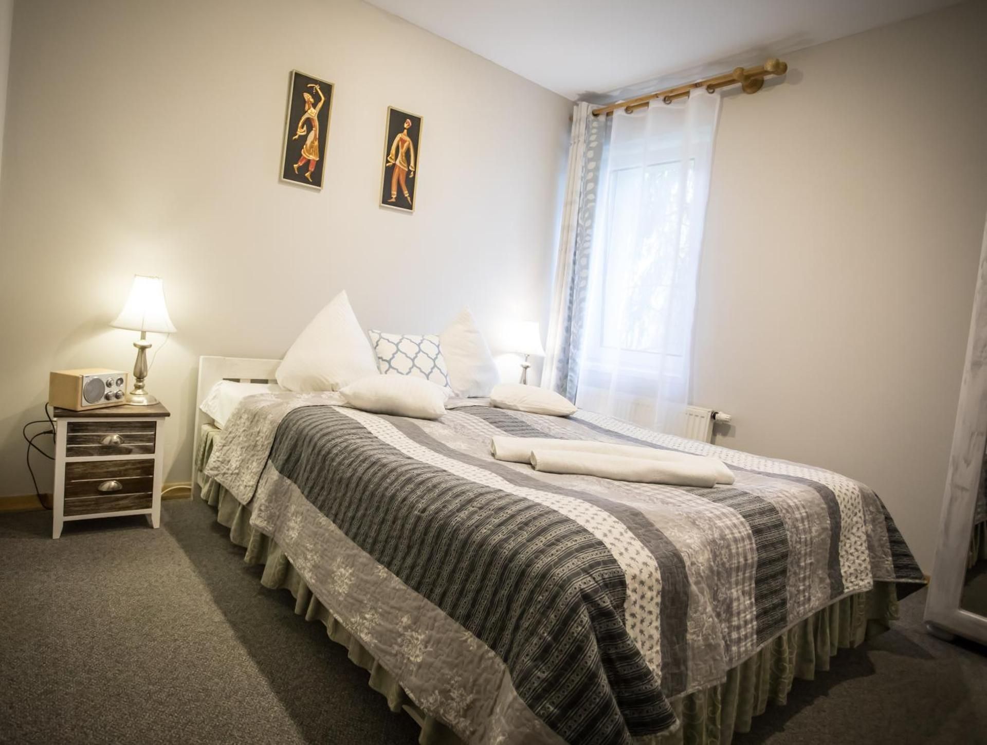 One-Bedroom Suite