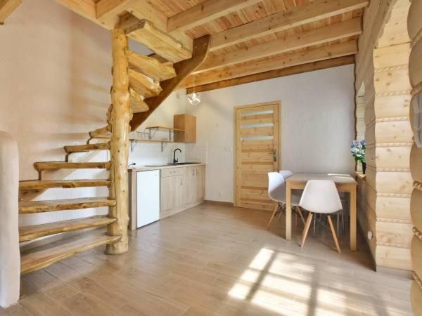 Apartment - Split Level