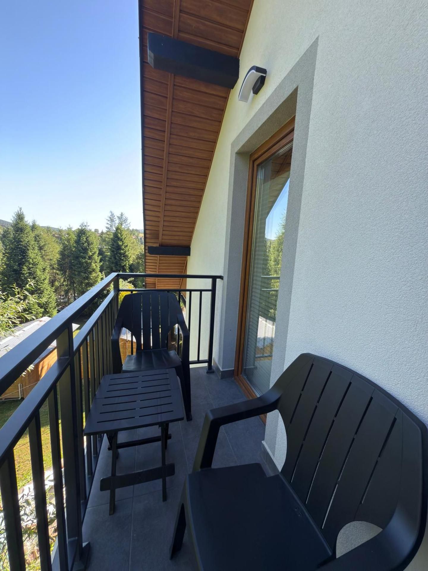 Studio Apartment with Balcony