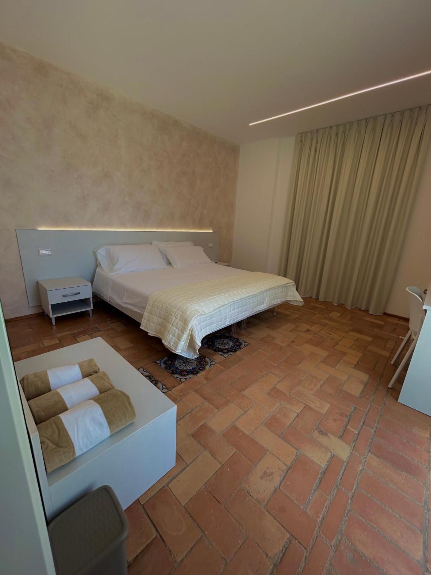 La Dependance Luxury Rooms