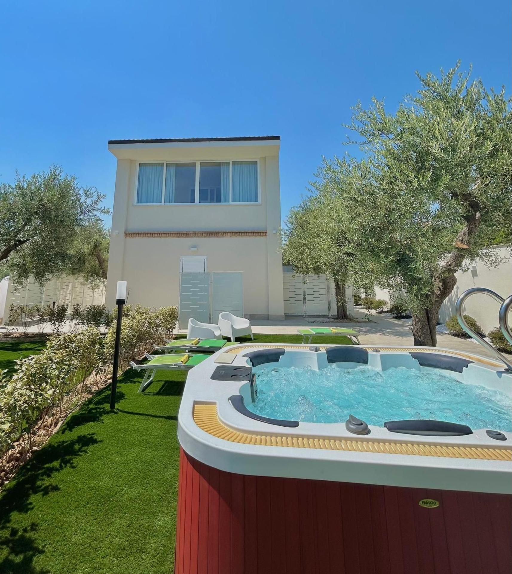 La Dependance Luxury Rooms