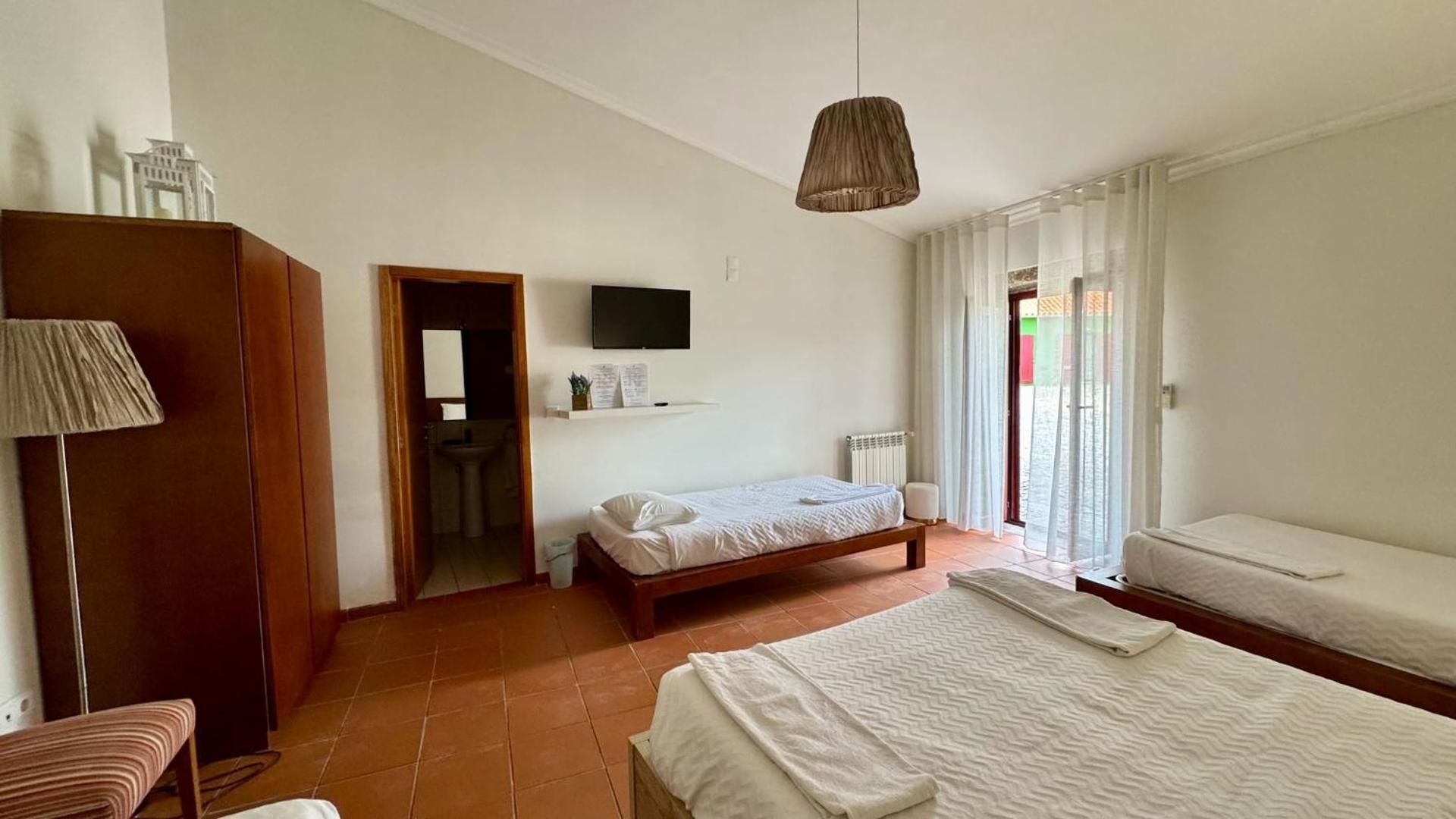 Quadruple Room with Mountain View