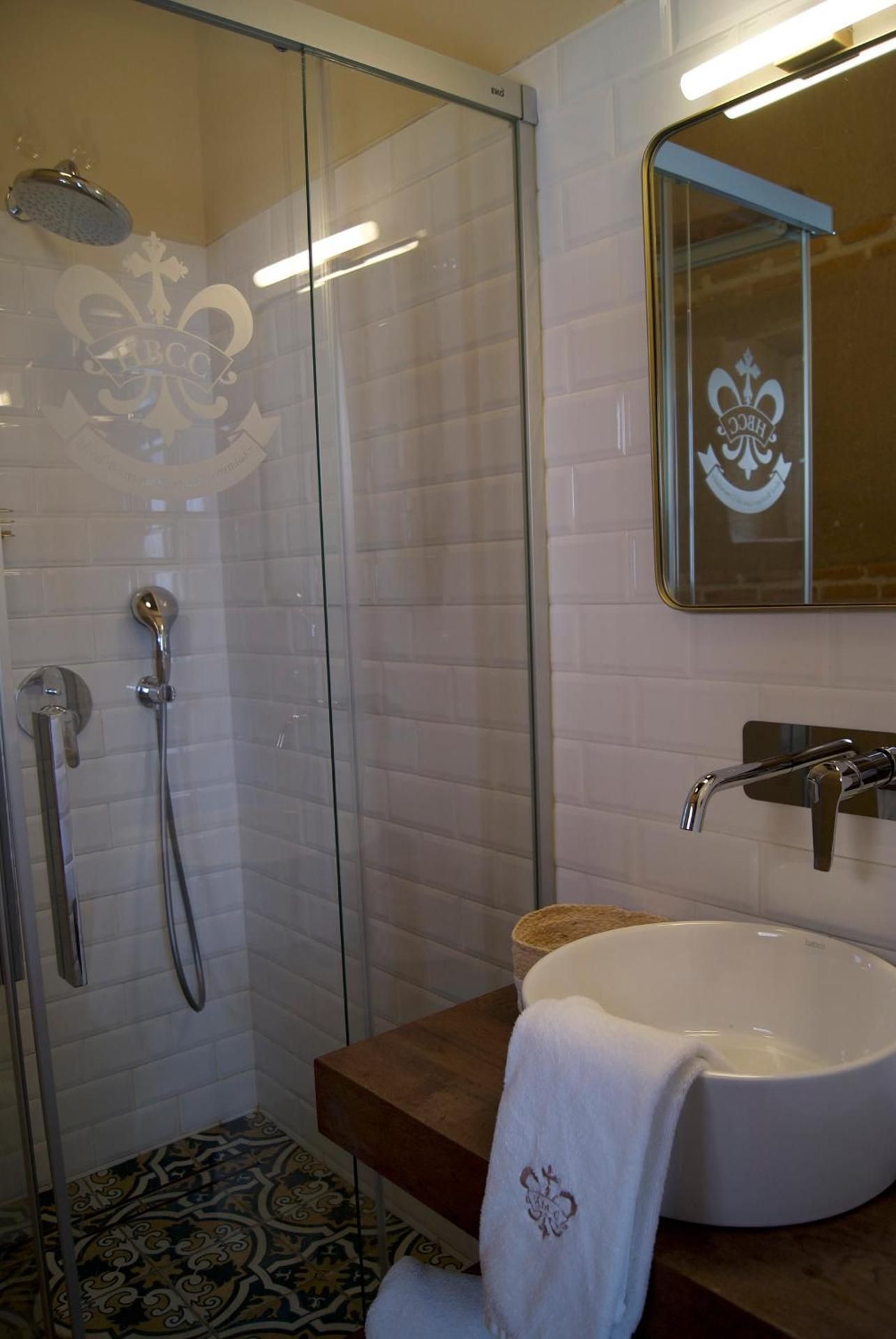 Deluxe Double or Twin Room with City View
