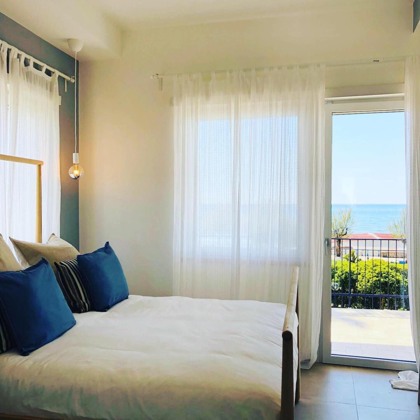 Double Room with Balcony and Sea View