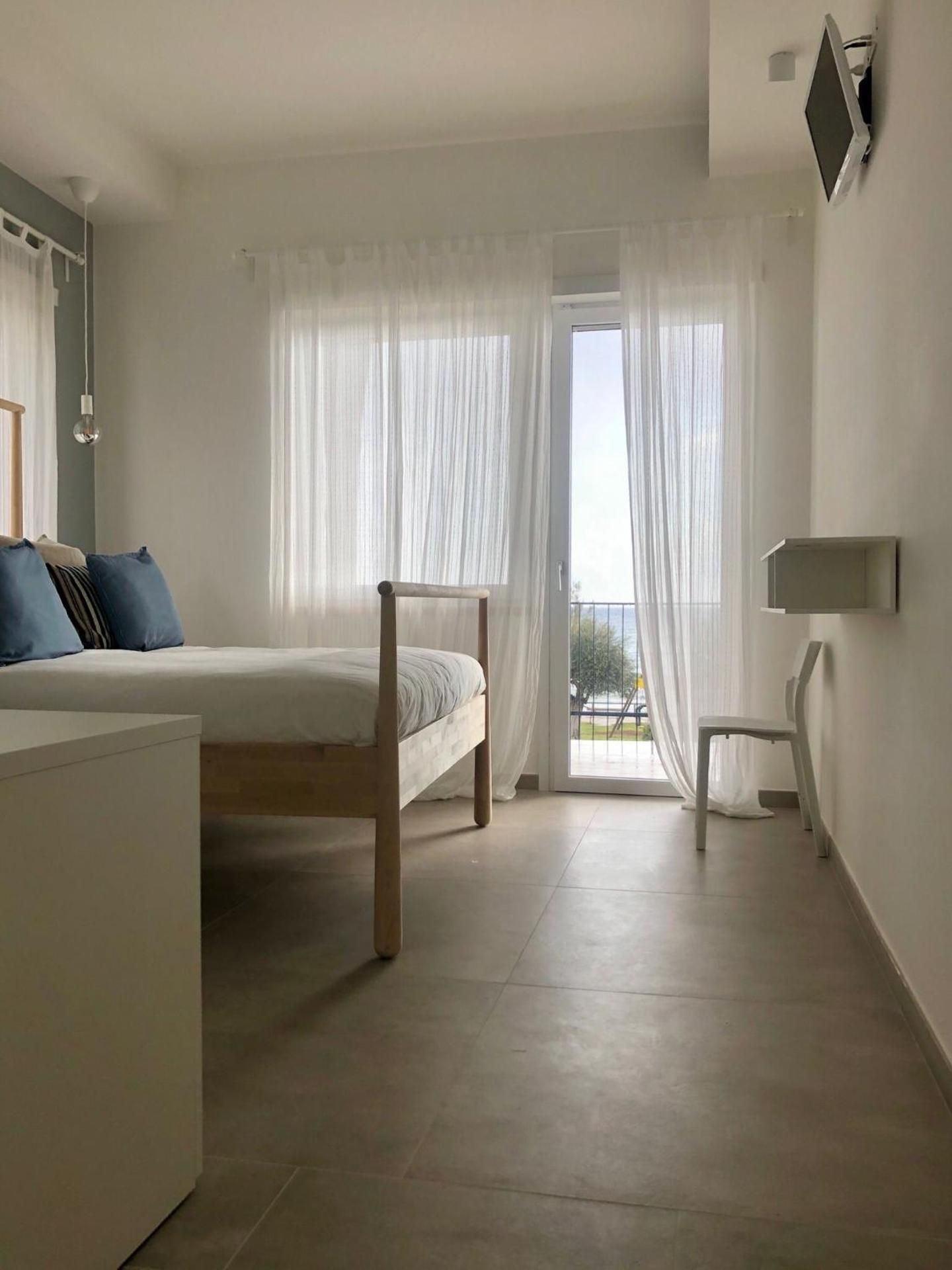 Double Room with Balcony and Sea View