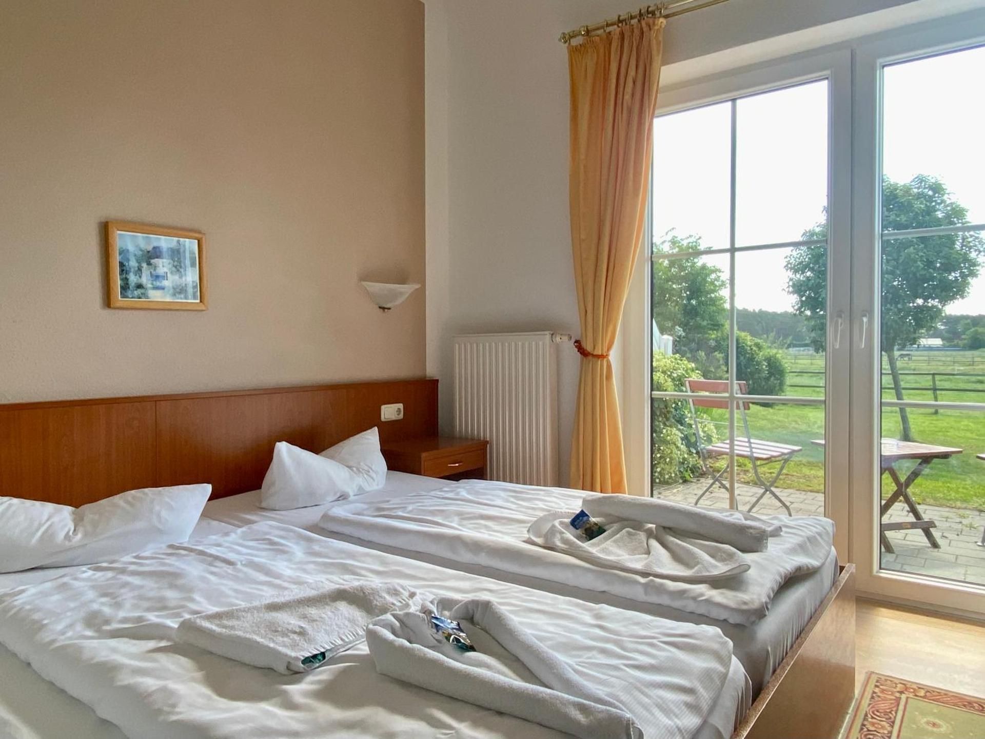 Double Room Standard with Terrace