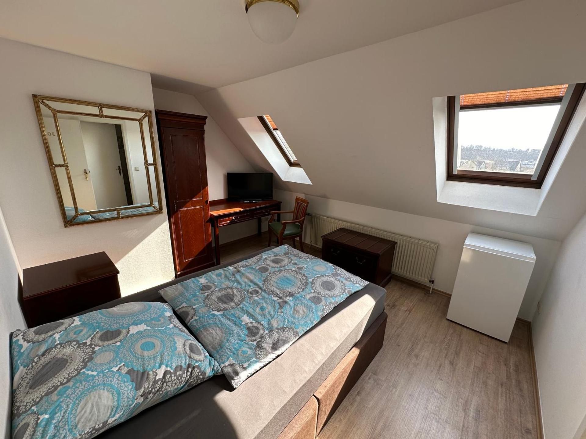 Single Room With Private Bathroom