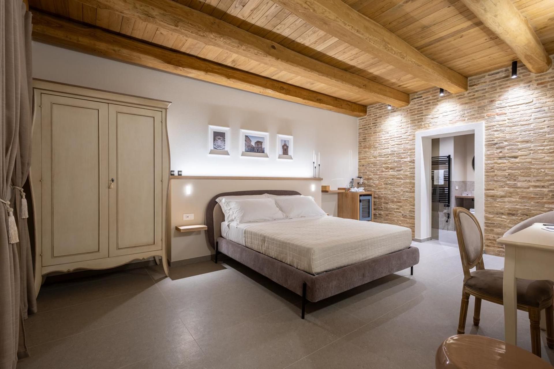 Superior Queen Room