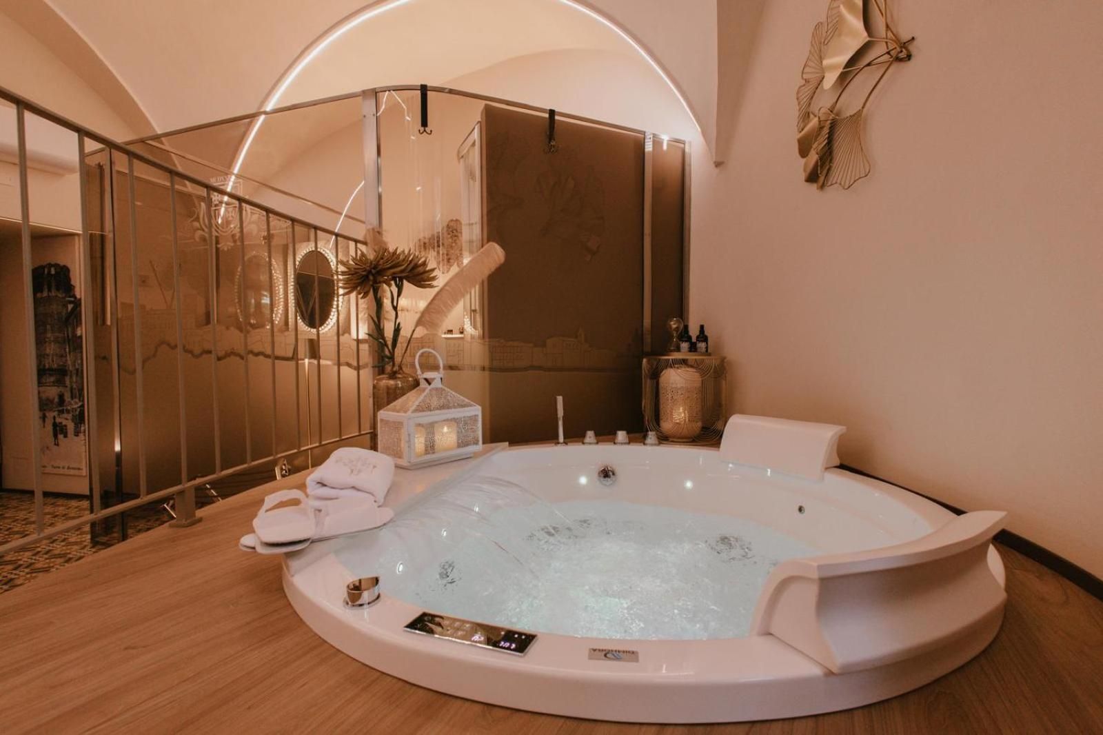 Deluxe Double Room with Castle View