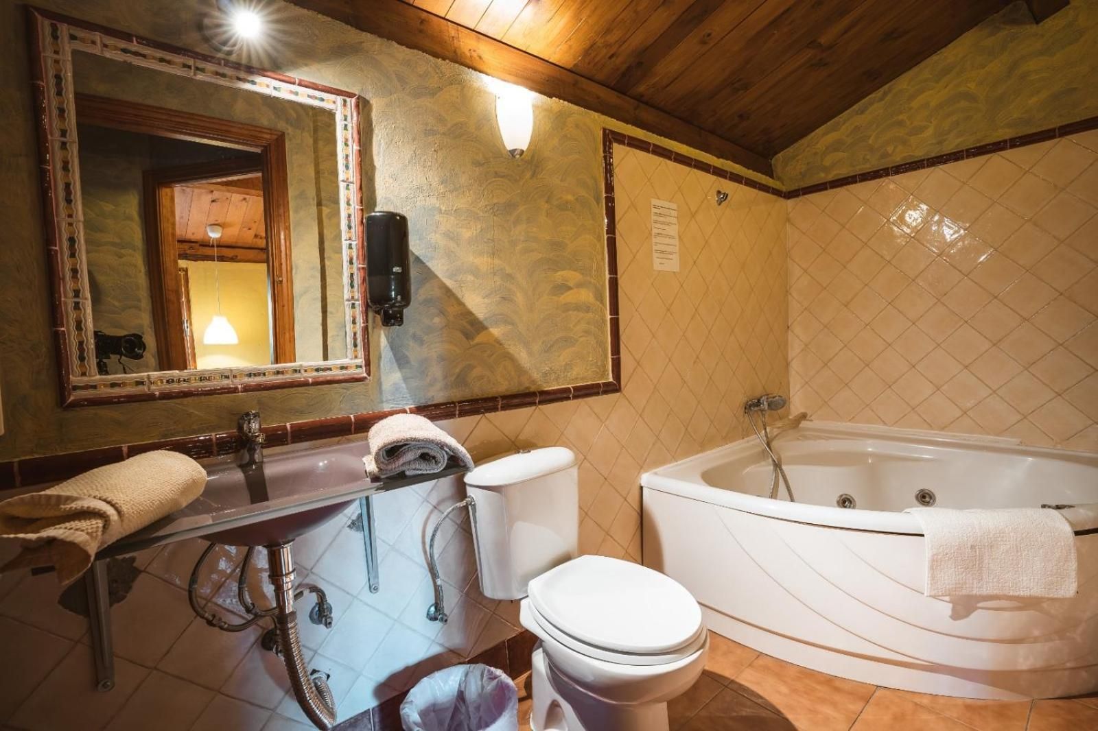 One-Bedroom Bungalow