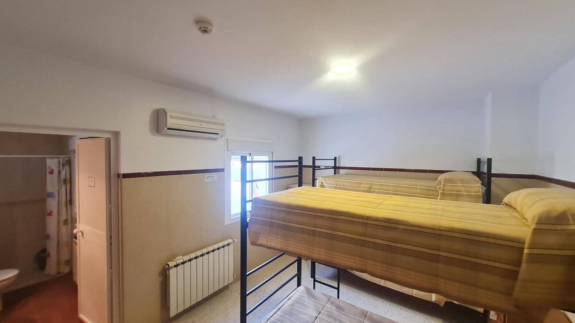 Quadruple Room with Private Bathroom