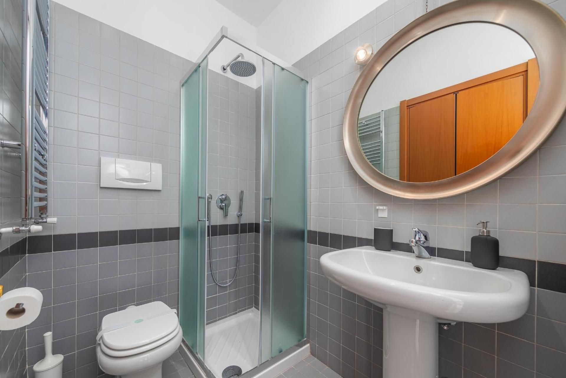 Single Room with Private External Bathroom