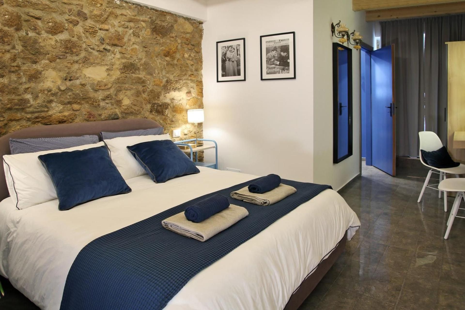 Large Double Room