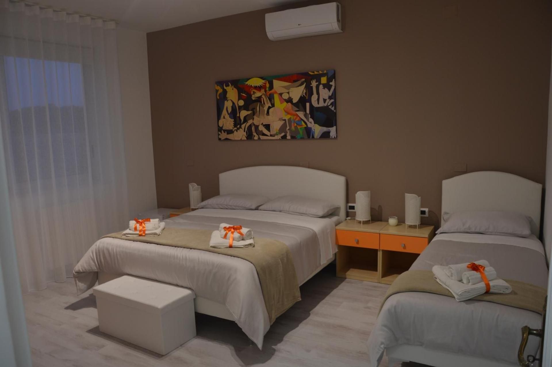 Luxury Triple Room