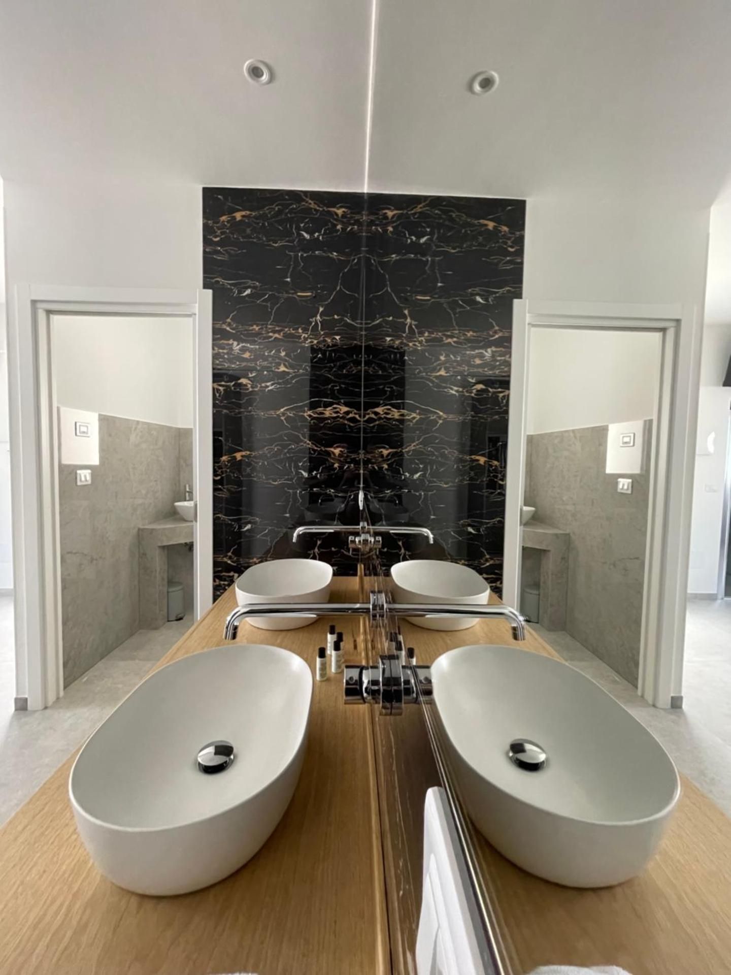 Queen Room with Spa Bath