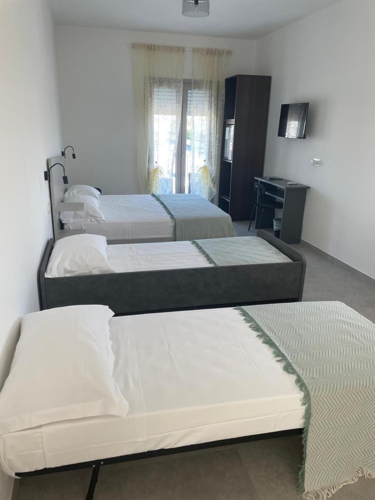 Double Room with Pool View