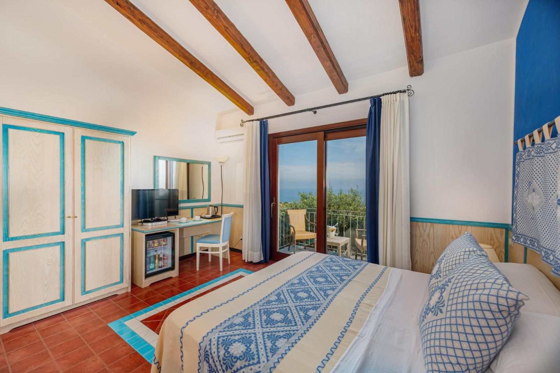Superior Double with Sea View