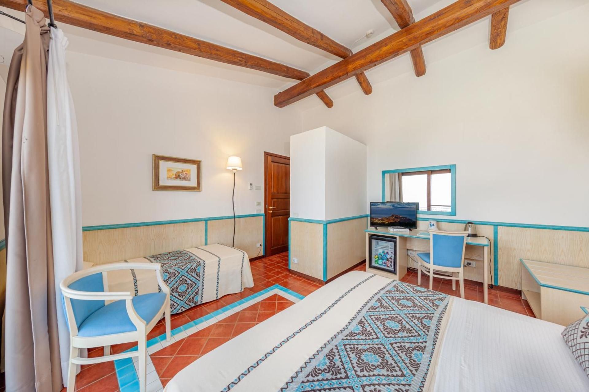 Comfort Triple Room with Sea View