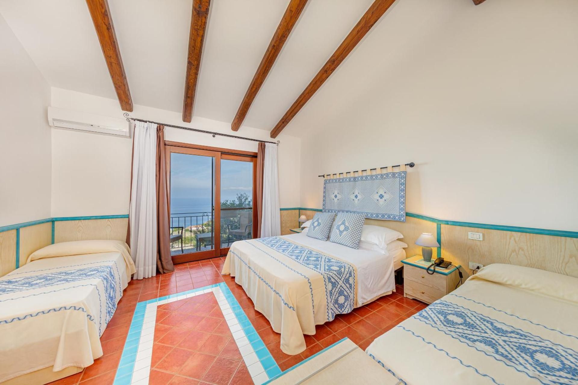 Superior Quadruple Room