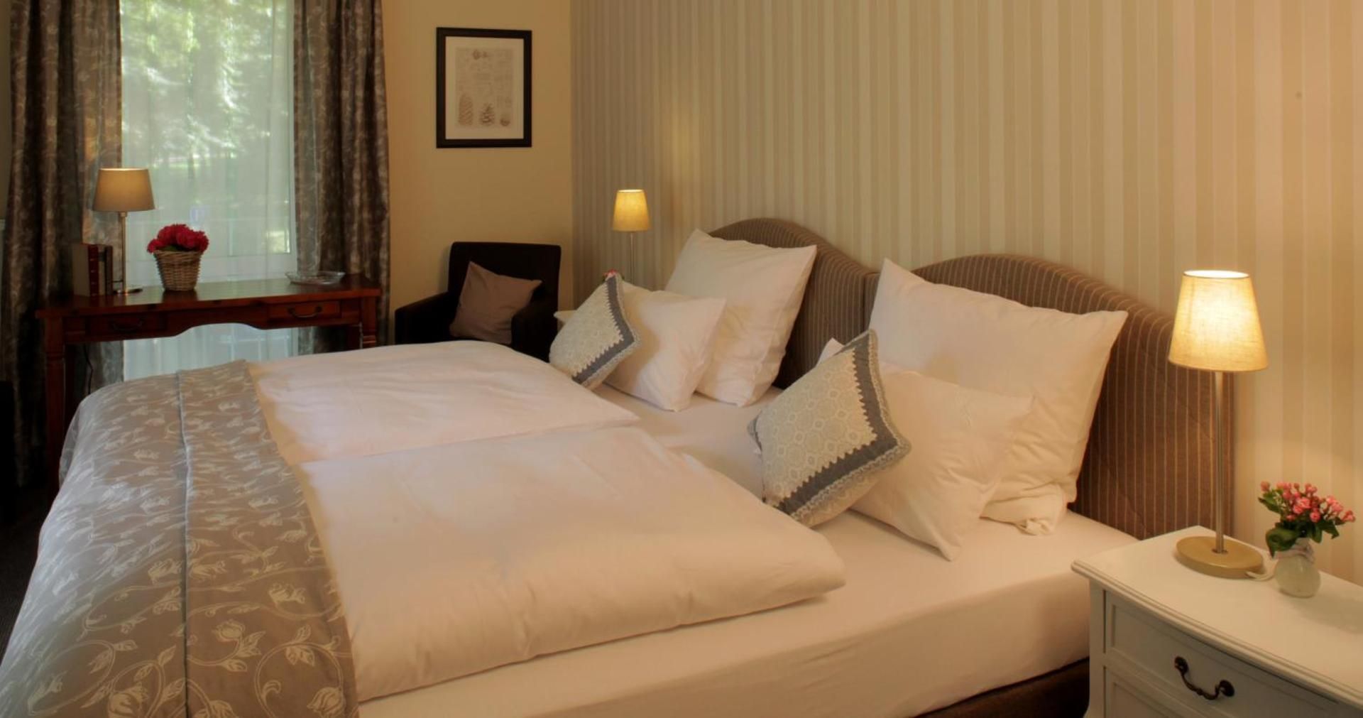 Haus Geistmeier Double Room with Balcony