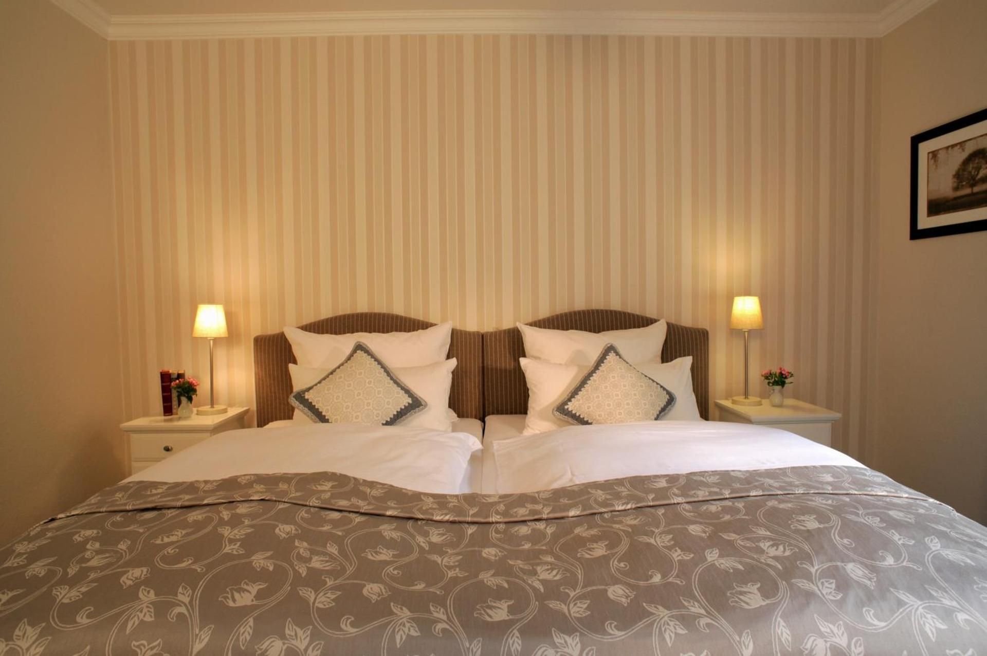 Haus Geistmeier Double Room with Balcony 2