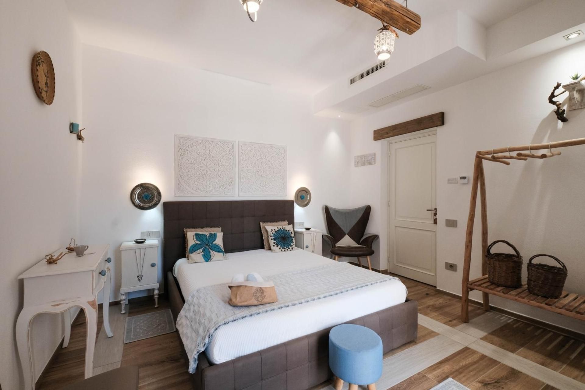 King Room with Balcony